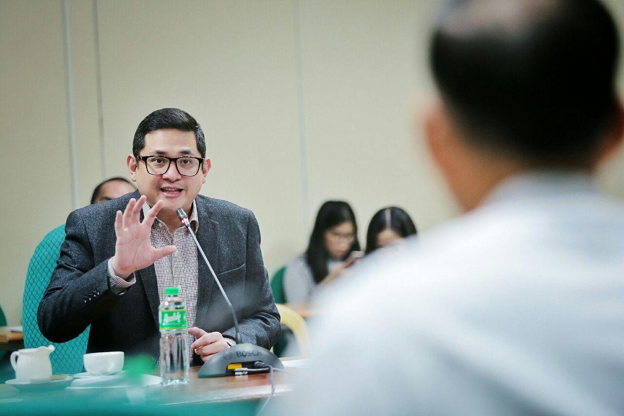 Sen. Bam: Tax increase on fuel has domino effect on prices of goods, services